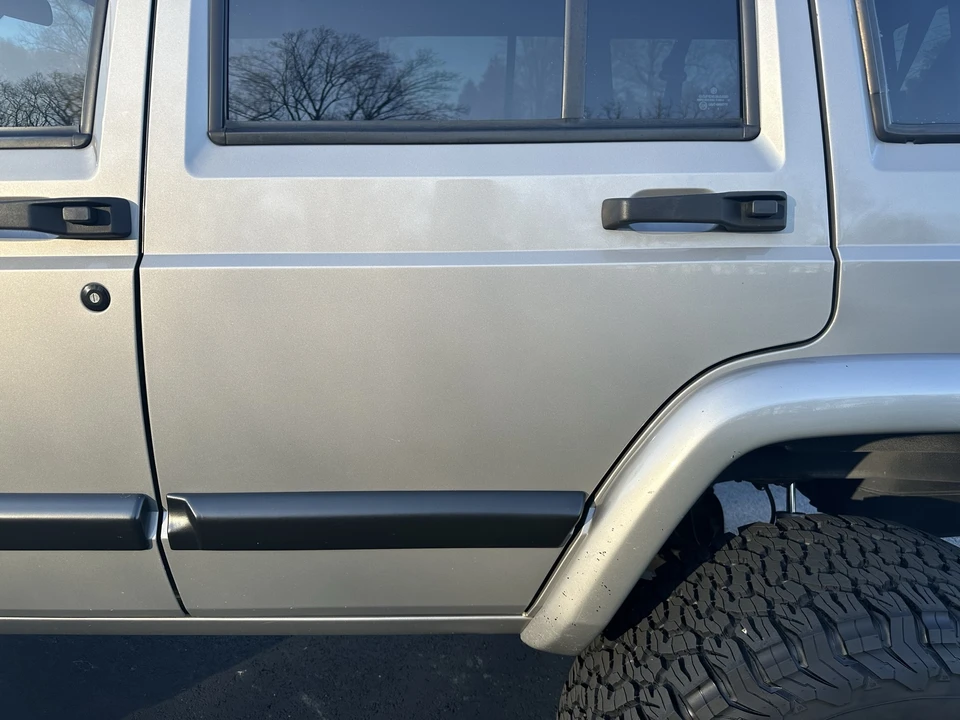 2001 Jeep XJ Cherokee - Image 28 of 31