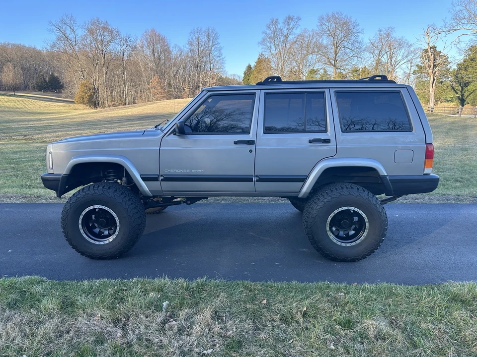 2001 Jeep XJ Cherokee - Image 20 of 31