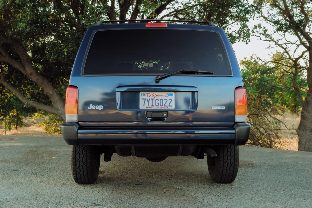 2001 Jeep XJ Cherokee - Image 20 of 31