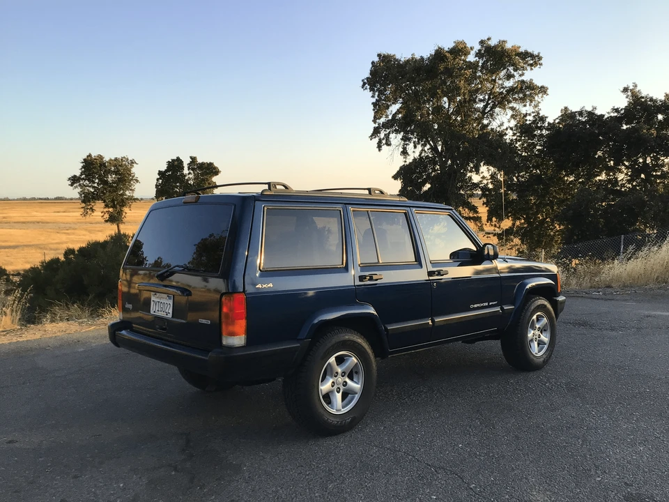 2001 Jeep XJ Cherokee - Image 21 of 31