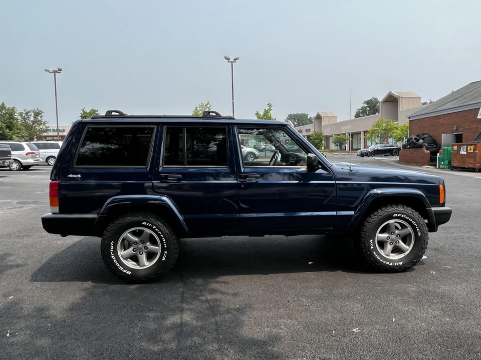 2001 Jeep XJ Cherokee - Image 28 of 31
