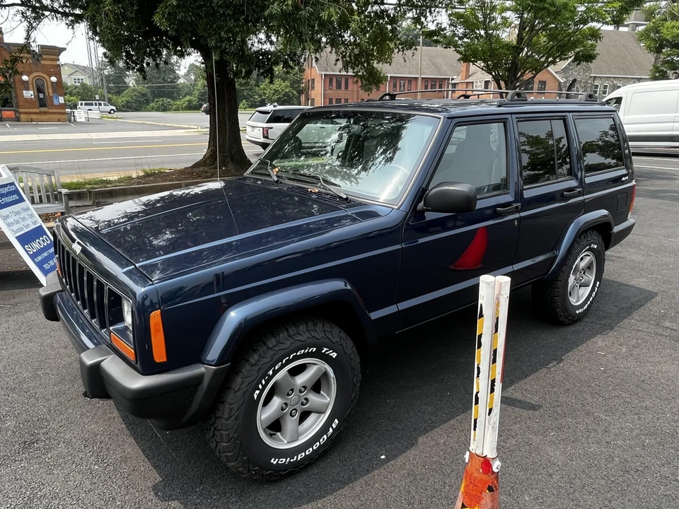 2001 Jeep XJ Cherokee - Image 12 of 31