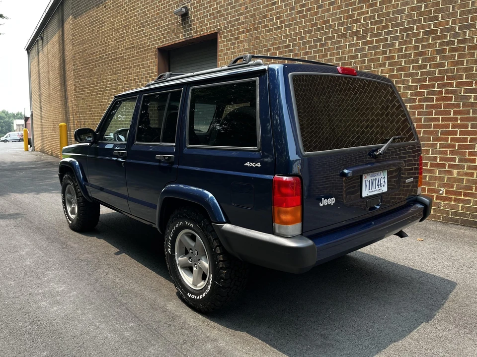 2001 Jeep XJ Cherokee - Image 16 of 31