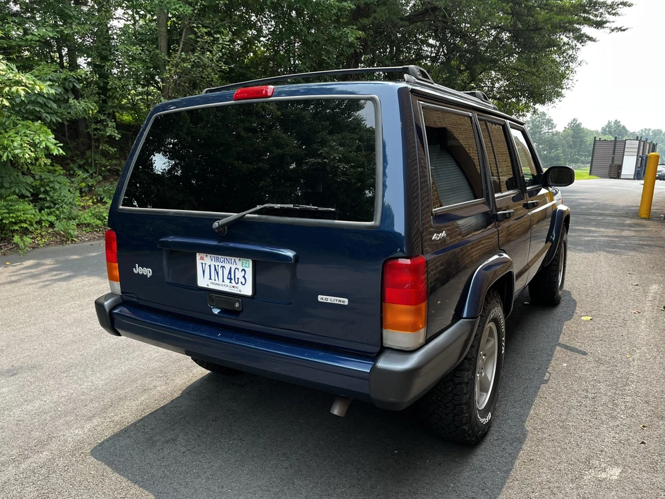 2001 Jeep XJ Cherokee - Image 24 of 31