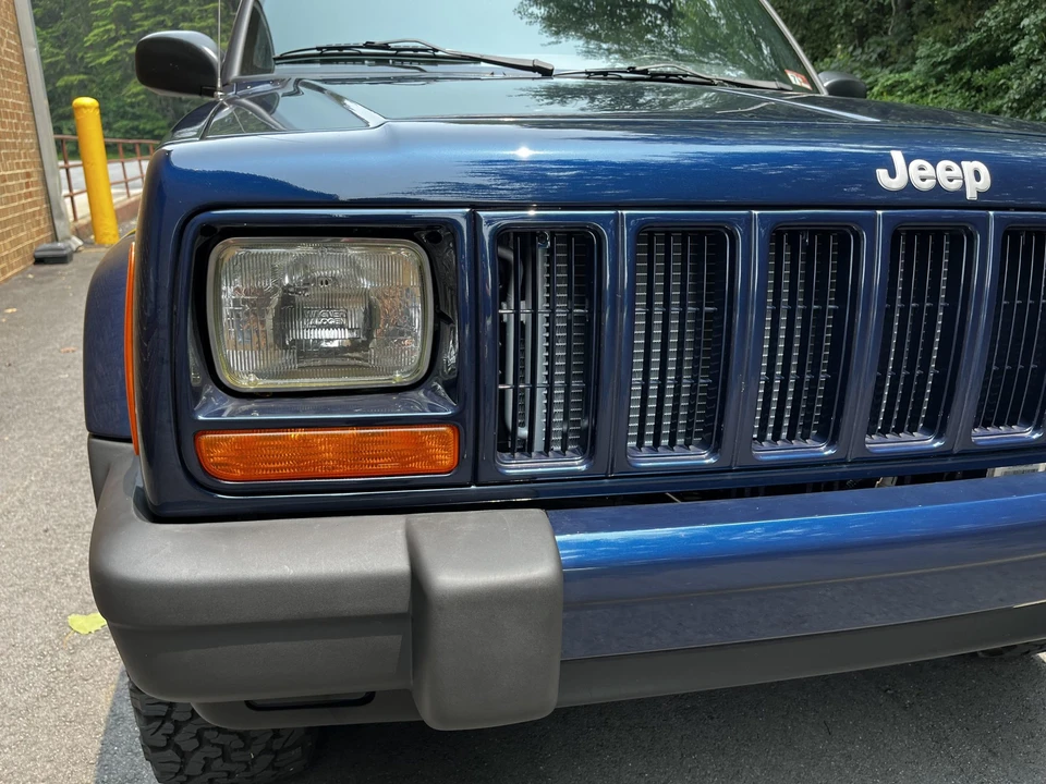 2001 Jeep XJ Cherokee - Image 29 of 31