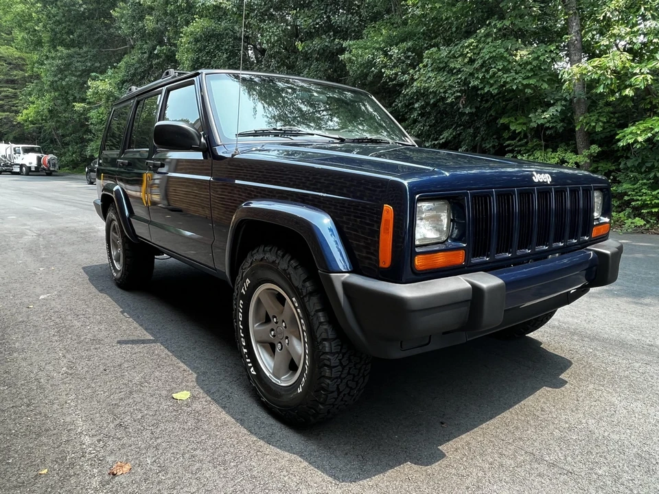 2001 Jeep XJ Cherokee - Image 6 of 31