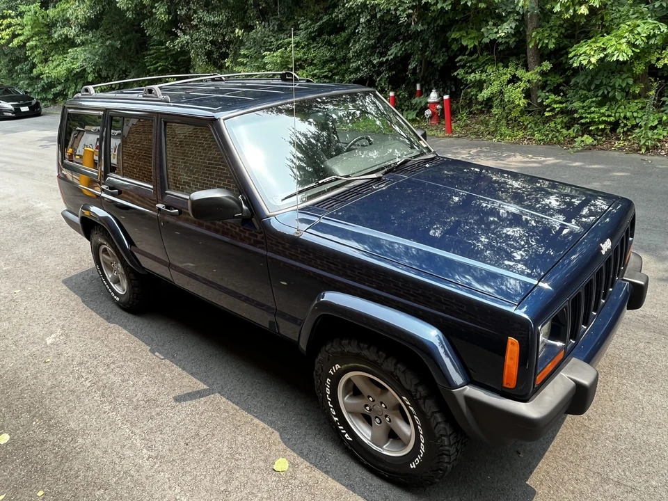 2001 Jeep XJ Cherokee - Image 4 of 31