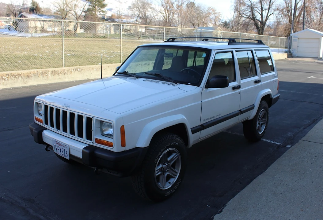 2001 Jeep XJ Cherokee - Image 15 of 31