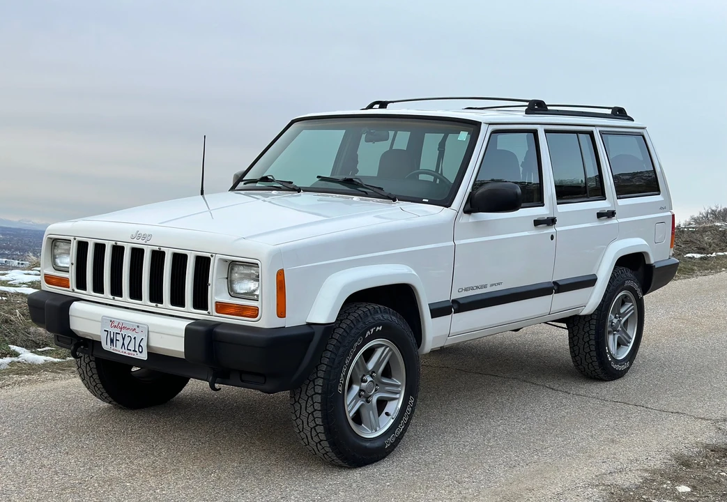 2001 Jeep XJ Cherokee - Image 3 of 31