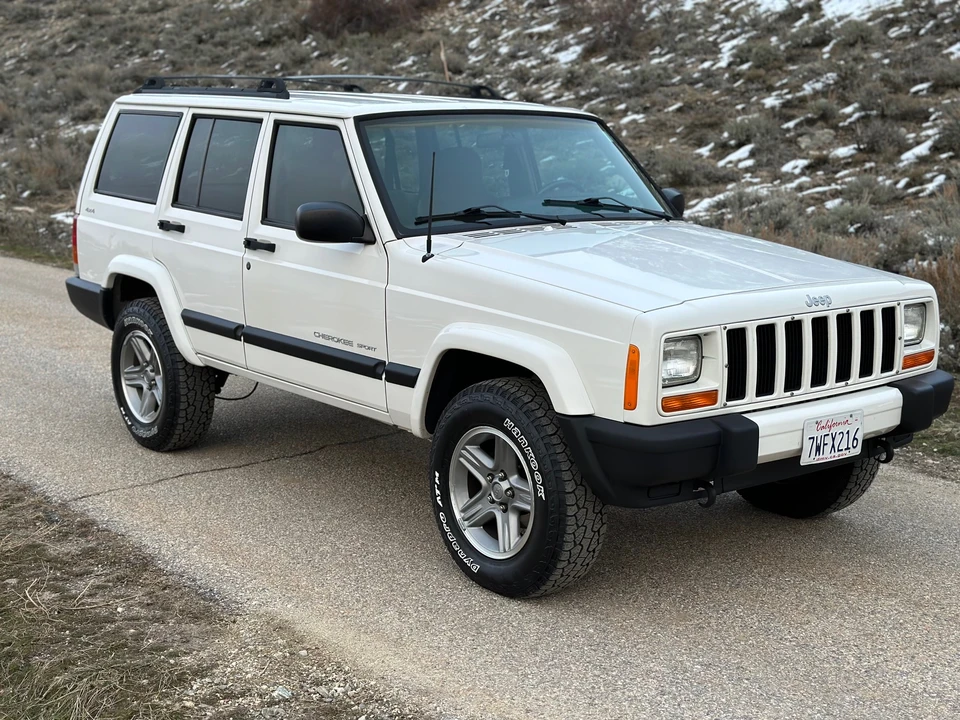 2001 Jeep XJ Cherokee - Image 6 of 31