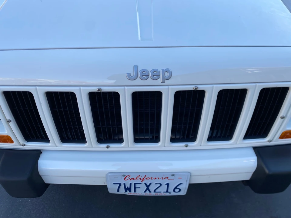 2001 Jeep XJ Cherokee - Image 26 of 31