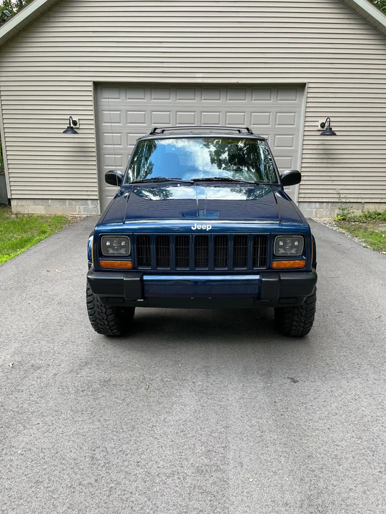 2001 Jeep XJ Cherokee - Image 8 of 31