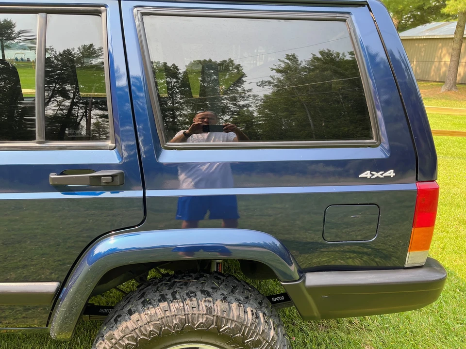2001 Jeep XJ Cherokee - Image 29 of 31