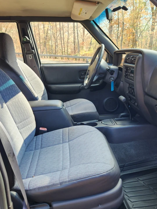 2001 Jeep XJ Cherokee - Image 21 of 31