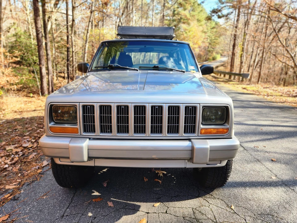 2001 Jeep XJ Cherokee - Image 8 of 31