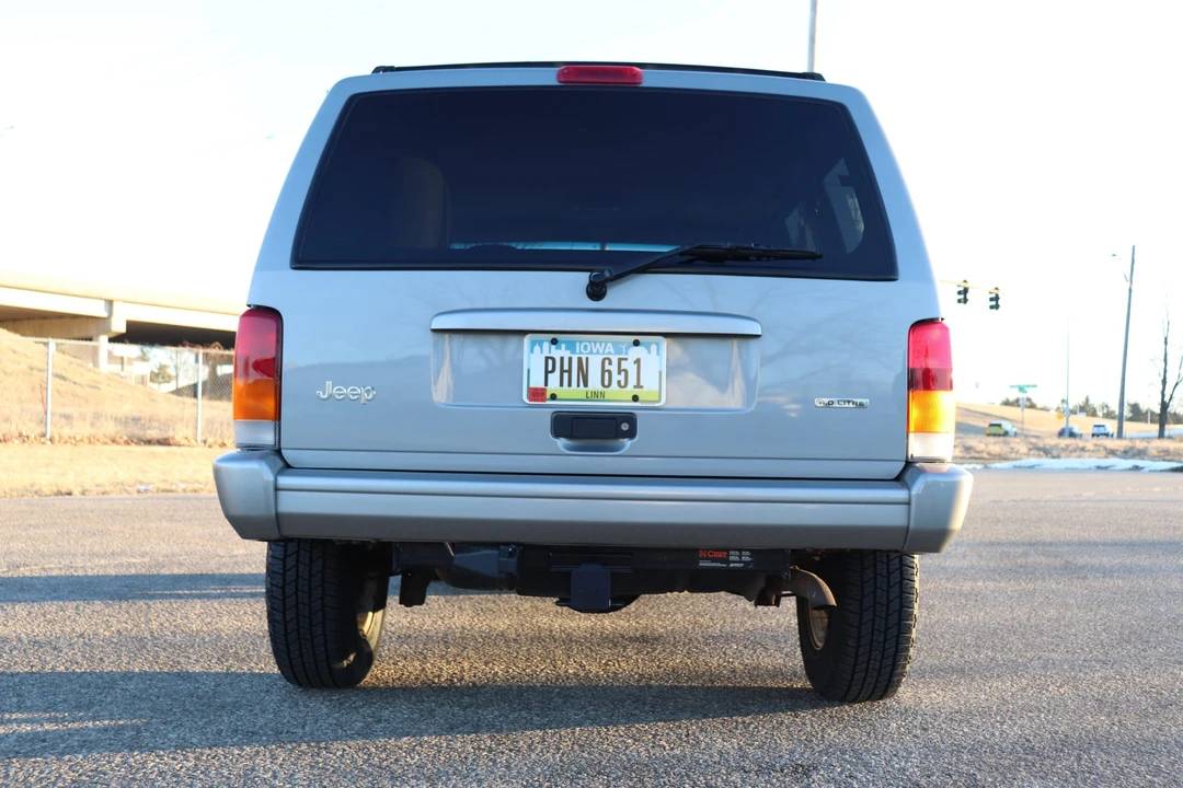 2001 Jeep XJ Cherokee - Image 16 of 31