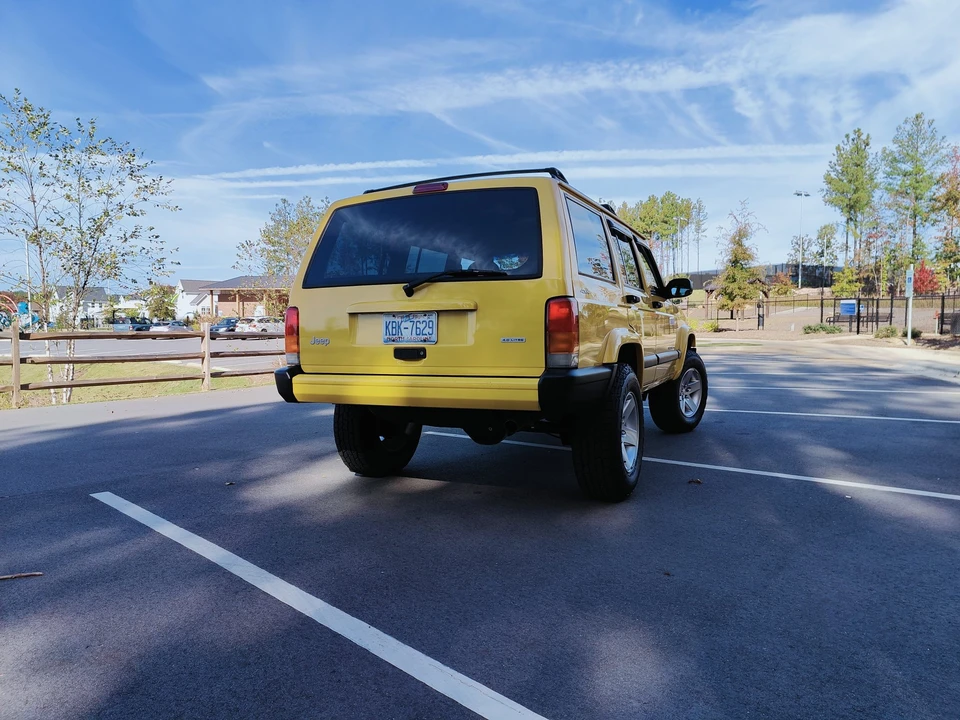 2001 Jeep XJ Cherokee - Image 7 of 31