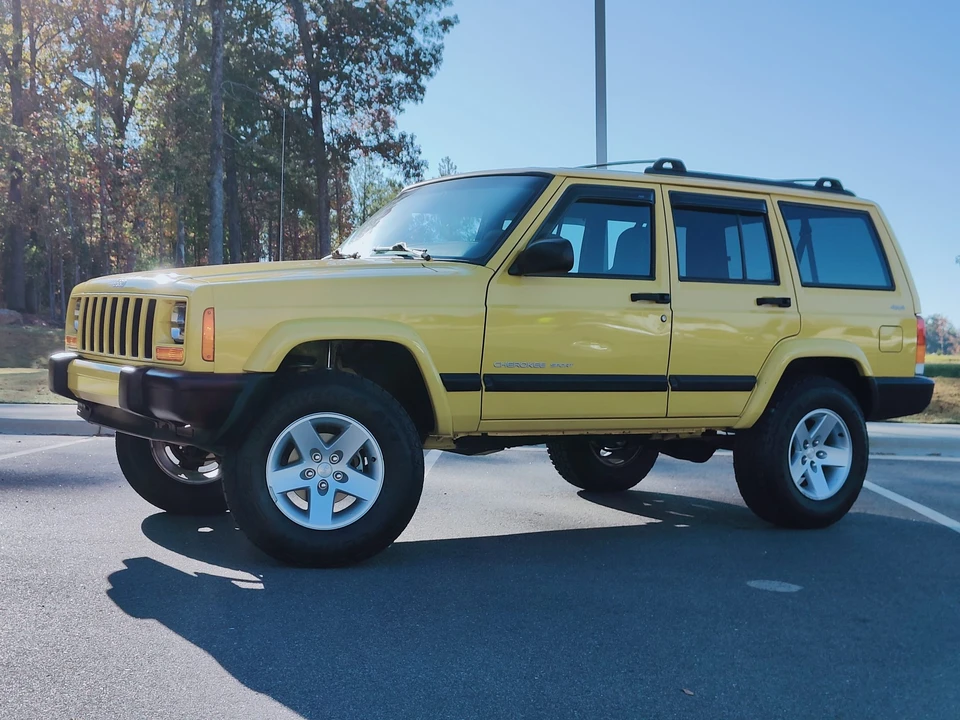 2001 Jeep XJ Cherokee - Image 17 of 31