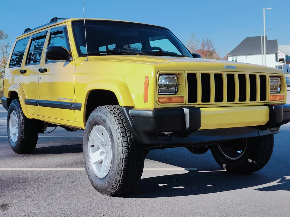 2001 Jeep XJ Cherokee - Image 22 of 31