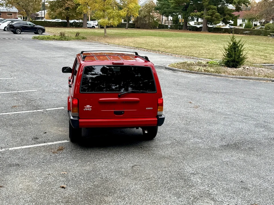 2001 Jeep XJ Cherokee - Image 27 of 31