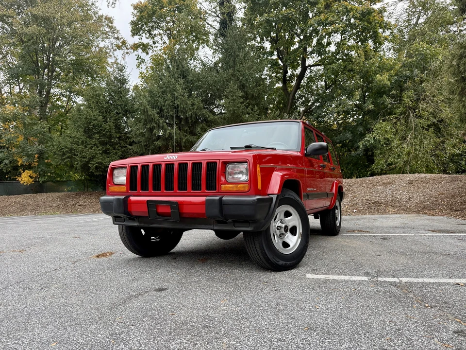 2001 Jeep XJ Cherokee - Image 5 of 31