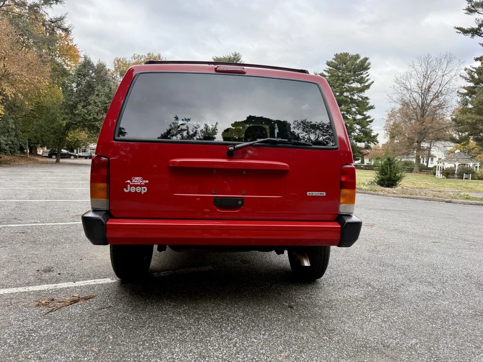 2001 Jeep XJ Cherokee - Image 24 of 31