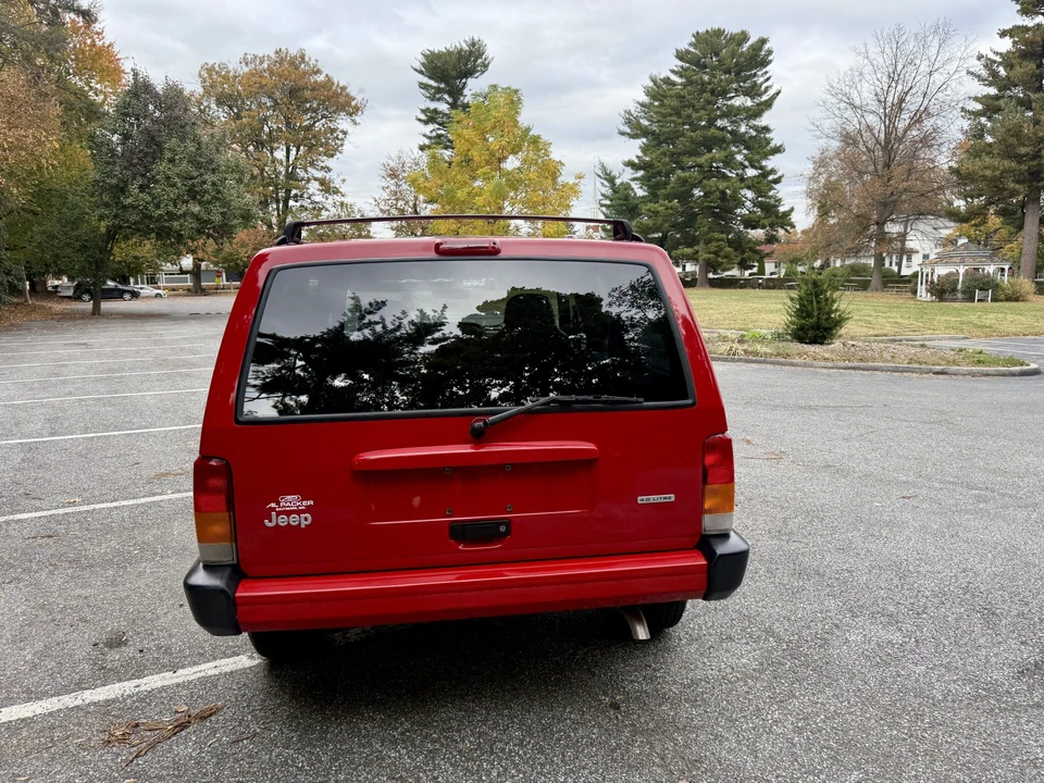 2001 Jeep XJ Cherokee - Image 25 of 31