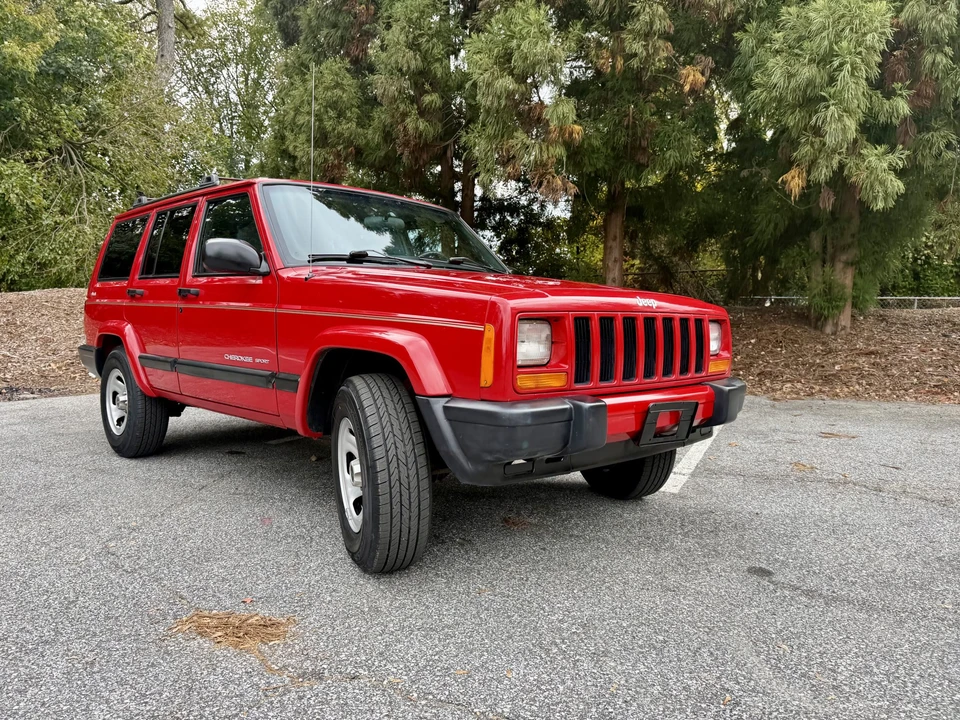 2001 Jeep XJ Cherokee - Image 12 of 31