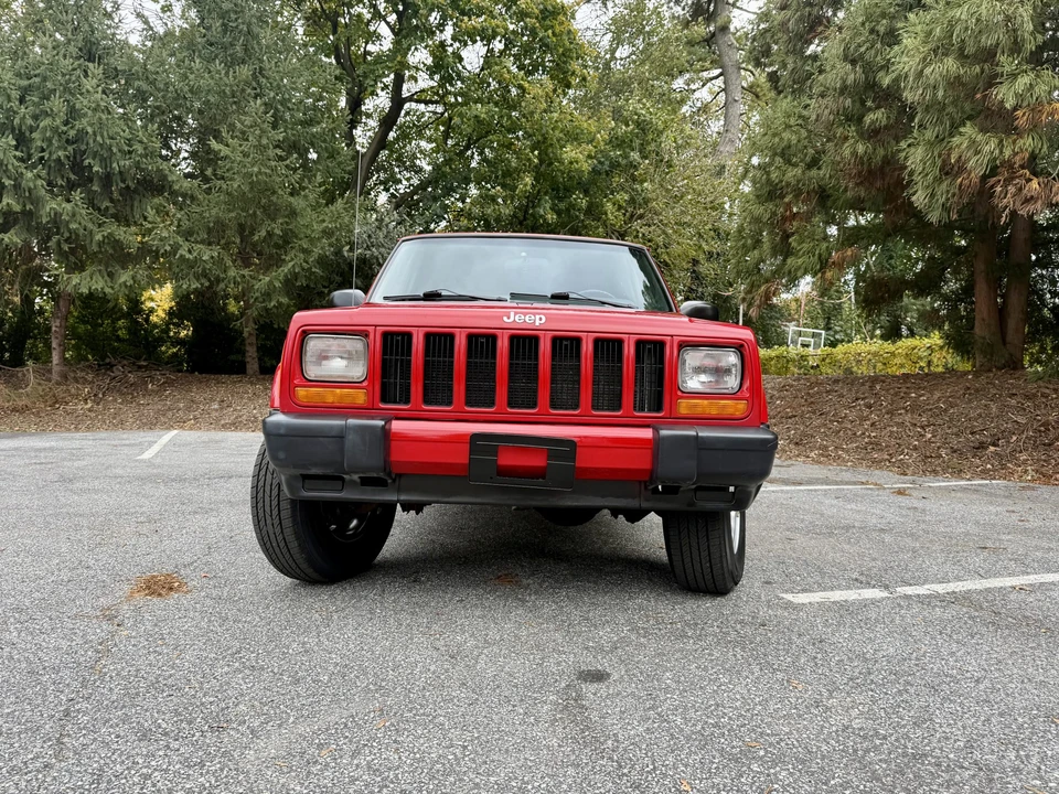 2001 Jeep XJ Cherokee - Image 6 of 31