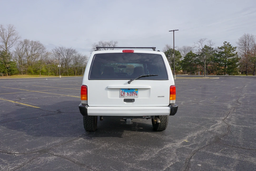 2001 Jeep XJ Cherokee - Image 8 of 31
