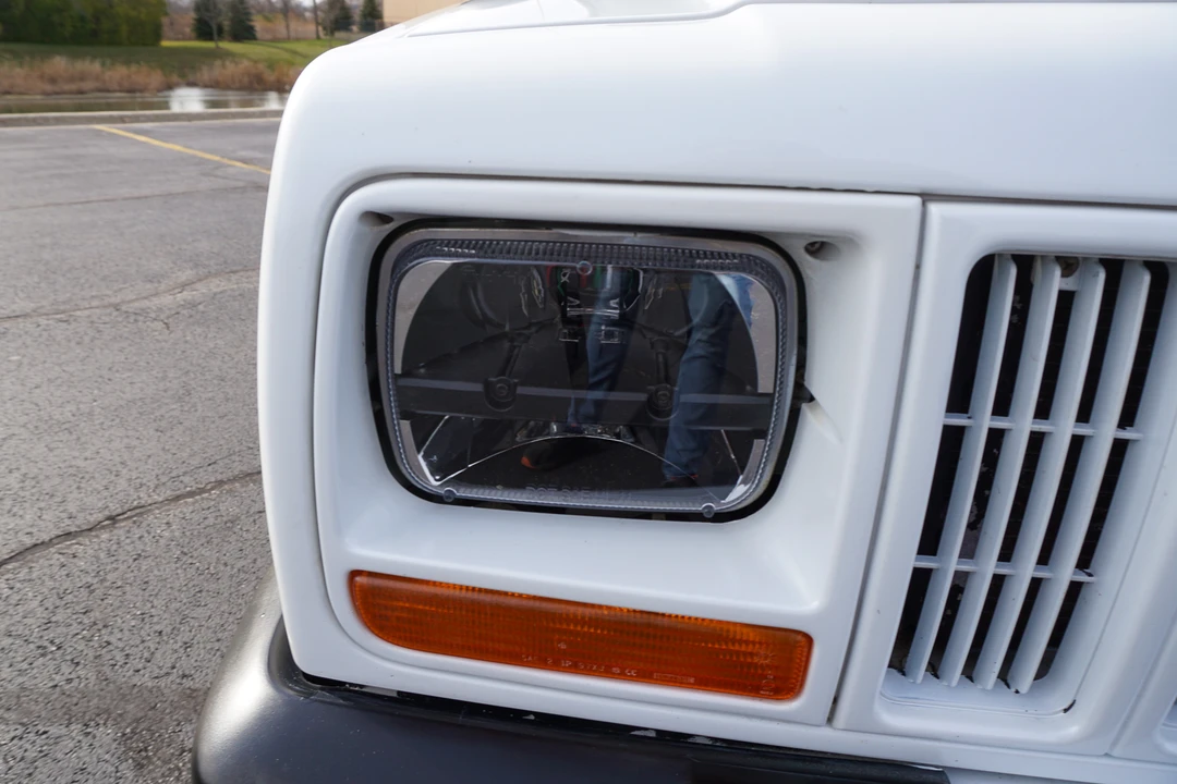 2001 Jeep XJ Cherokee - Image 14 of 31