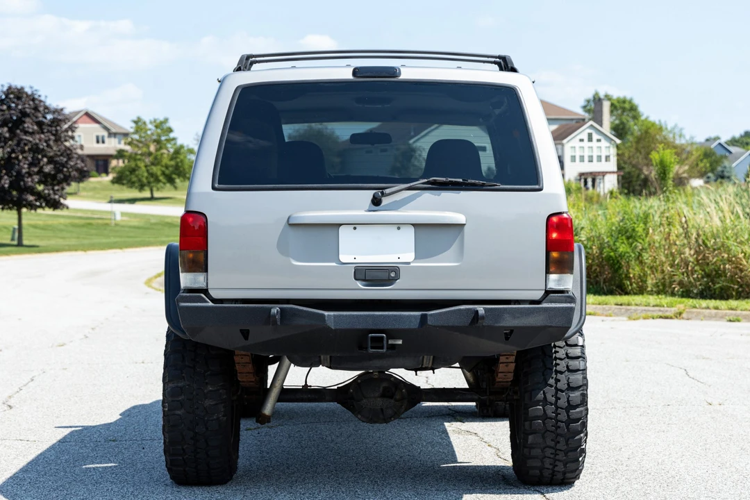 2001 Jeep XJ Cherokee - Image 6 of 31