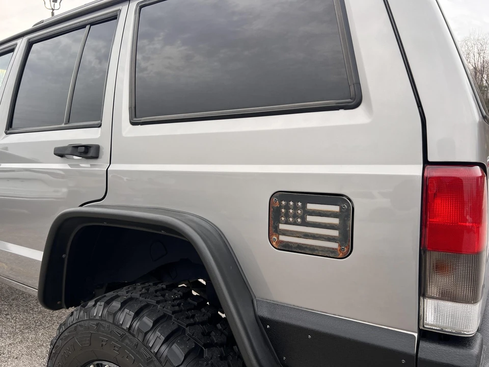 2001 Jeep XJ Cherokee - Image 14 of 31