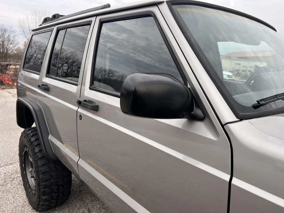2001 Jeep XJ Cherokee - Image 11 of 31