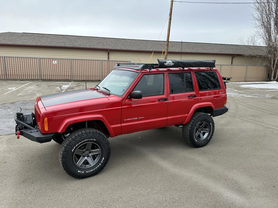 2001 Jeep XJ Cherokee - Image 5 of 31
