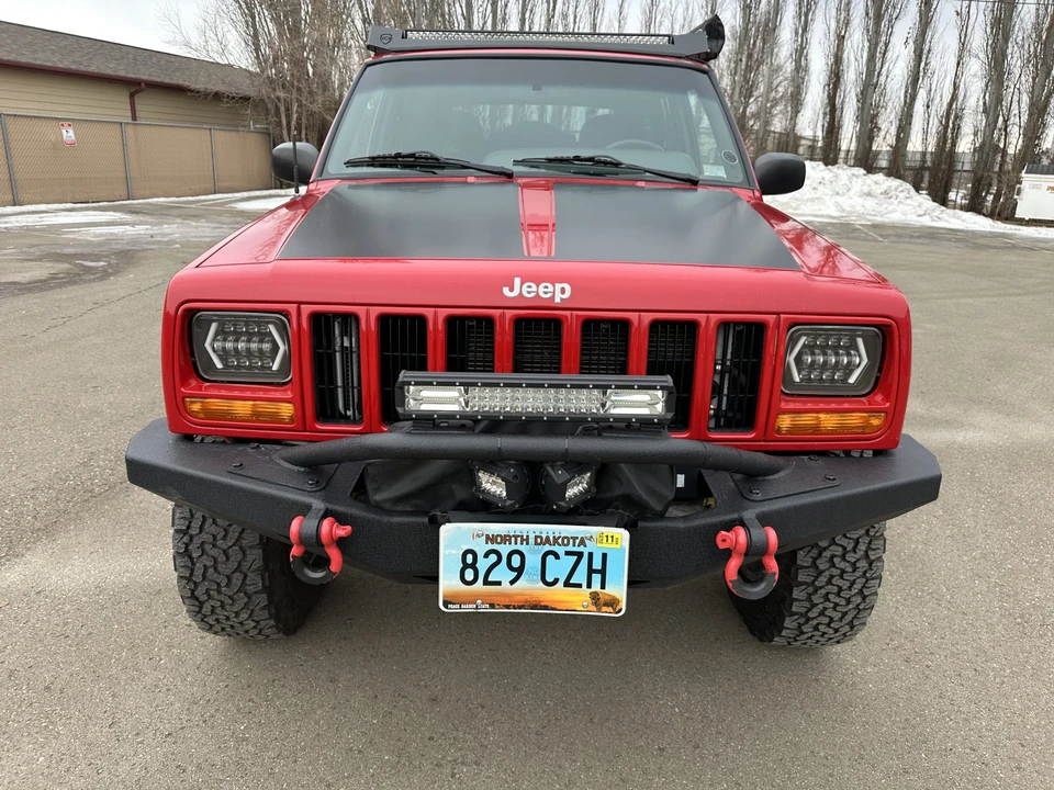 2001 Jeep XJ Cherokee - Image 3 of 31