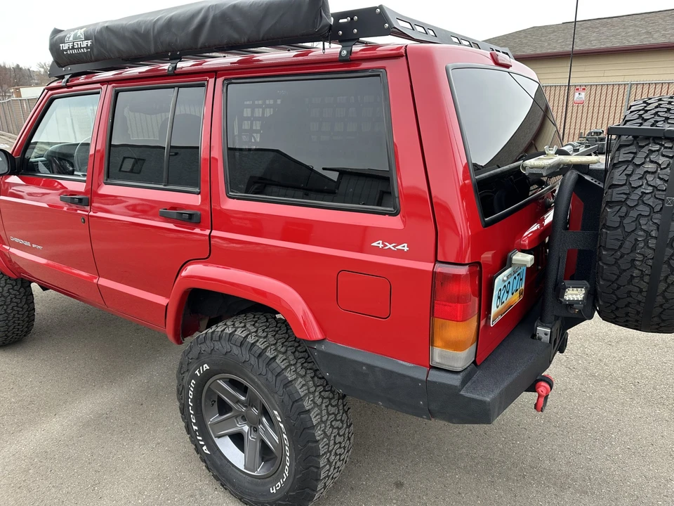 2001 Jeep XJ Cherokee - Image 6 of 31