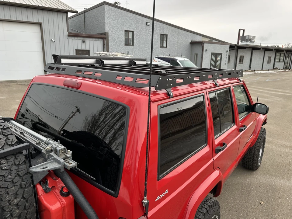 2001 Jeep XJ Cherokee - Image 10 of 31
