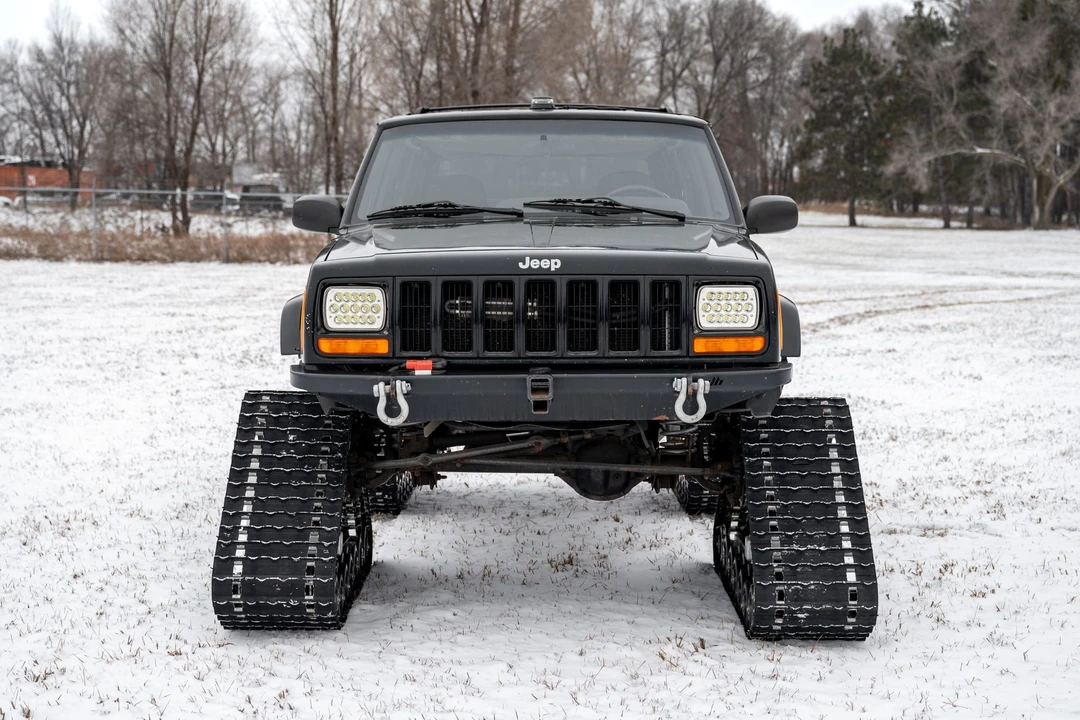 2001 Jeep XJ Cherokee - Image 3 of 31