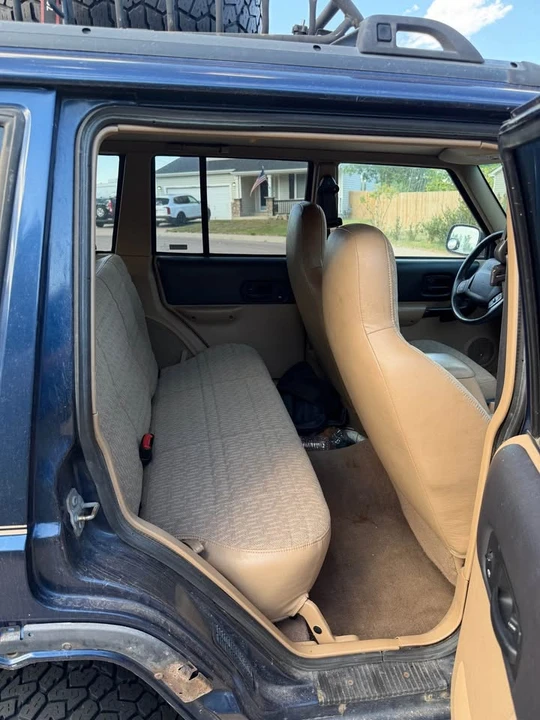 2001 Jeep XJ Cherokee - Image 10 of 12