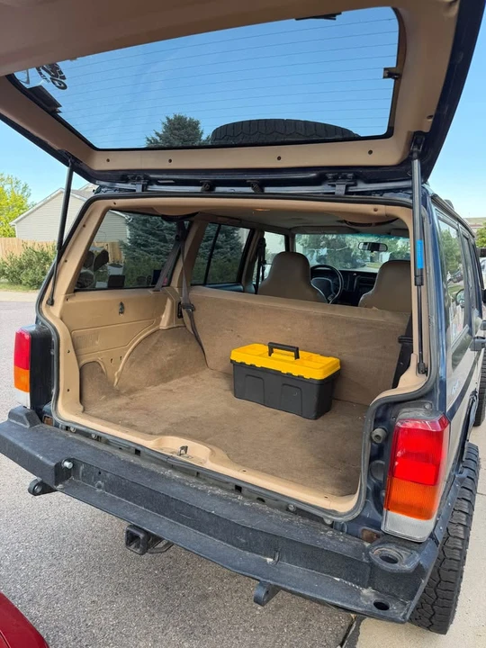 2001 Jeep XJ Cherokee - Image 11 of 12