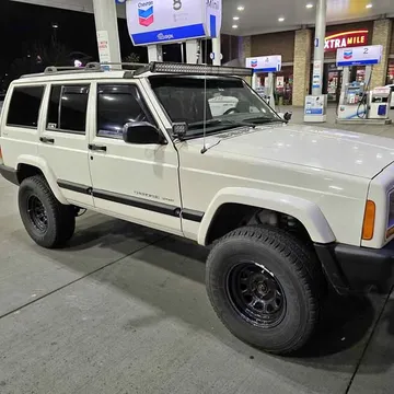 2001 Jeep Cherokee Sport 4D