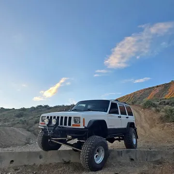2001 Jeep Cherokee Sport 4D