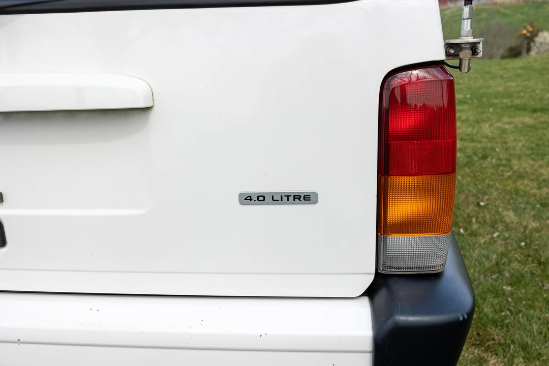 2001 Jeep XJ Cherokee - Image 21 of 31