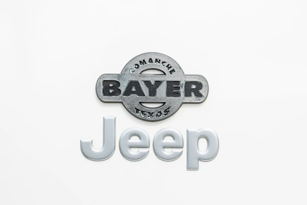2001 Jeep XJ Cherokee - Image 18 of 31