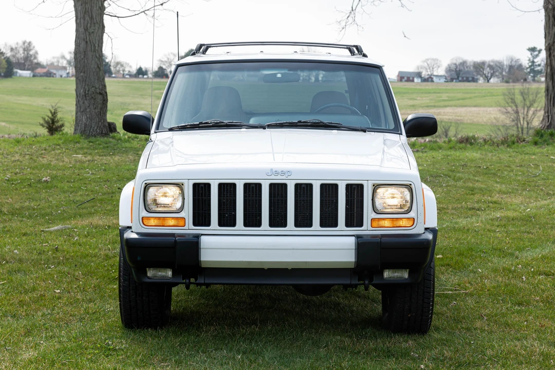 2001 Jeep XJ Cherokee - Image 6 of 31