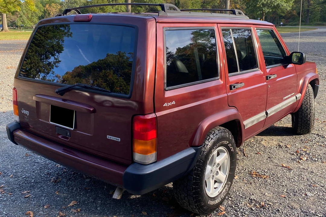 2001 Jeep XJ Cherokee - Image 4 of 31