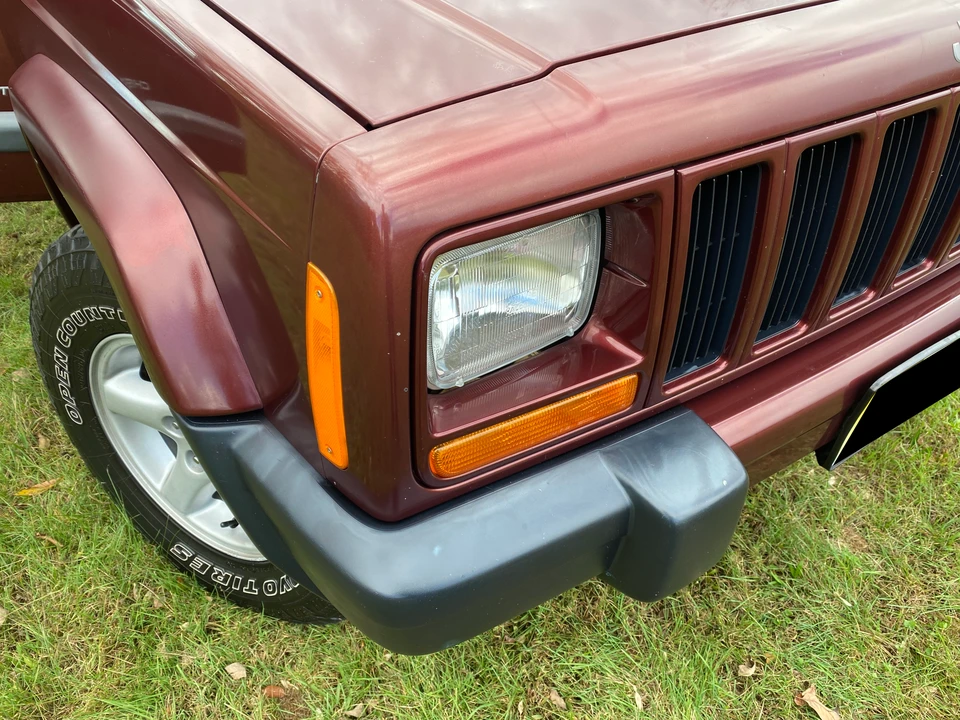 2001 Jeep XJ Cherokee - Image 12 of 31