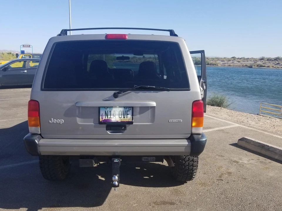 2001 Jeep XJ Cherokee - Image 10 of 31