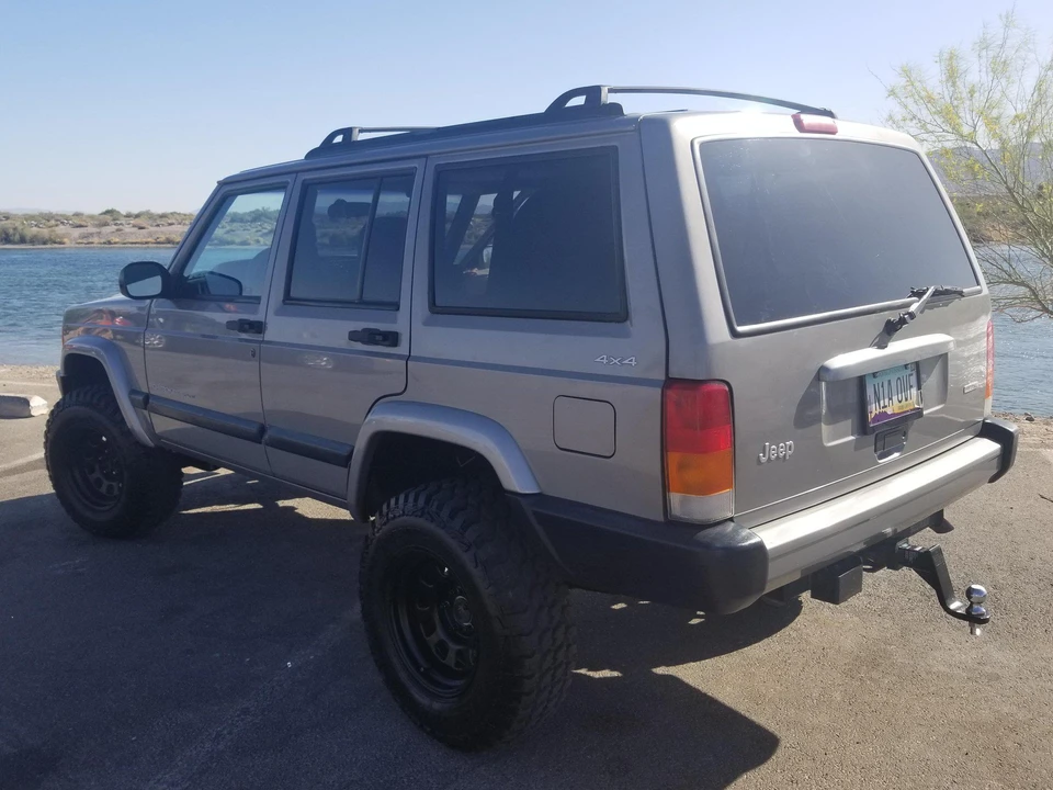2001 Jeep XJ Cherokee - Image 8 of 31